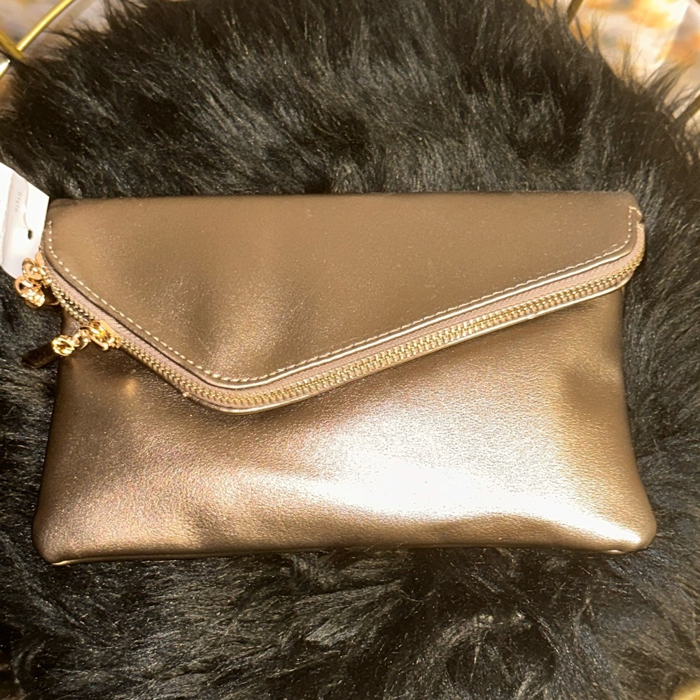 Elegant Metallic Clutch